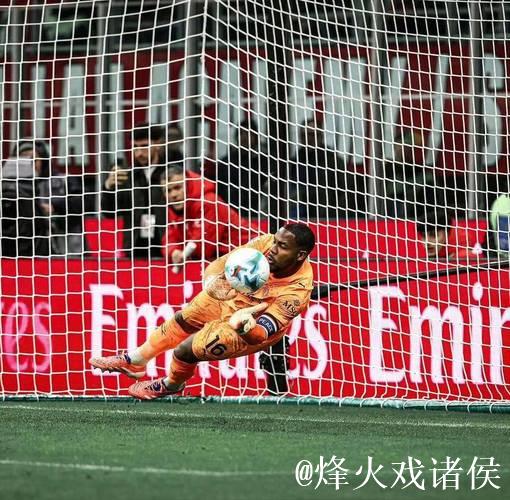 米兰有意冬窗租借菲尔克鲁格,比安津:球员计划离开西汉姆 米兰有意冬窗租借菲尔克鲁格,比安津:球员计划离开西汉姆