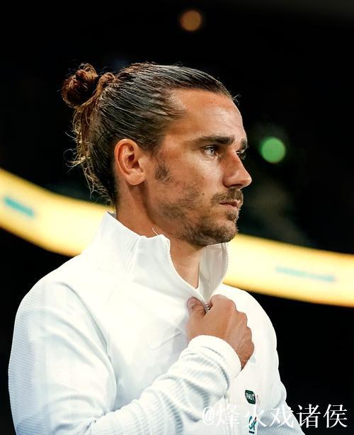 格列兹曼：家庭美满球迷热爱，我感到无比幸福